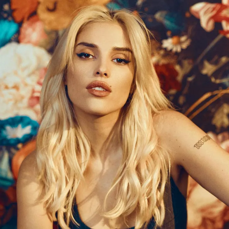 Imagen de perfil de Elena Rose 